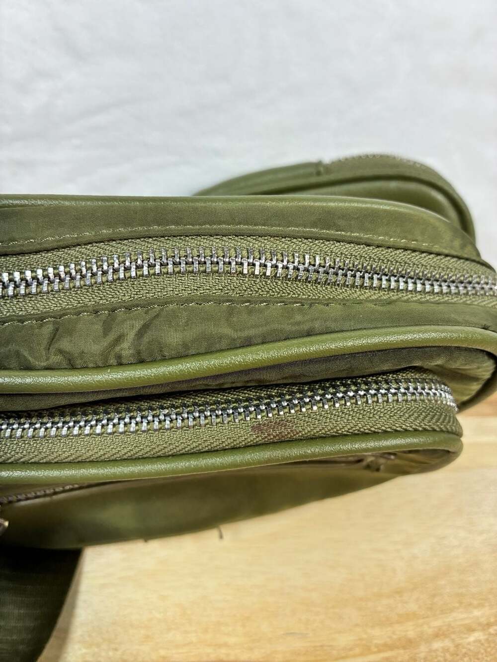 Madden NYC Olive Green Nylon Crossbody Bag With Detachable Coin Pouch - Picture 8 of 8